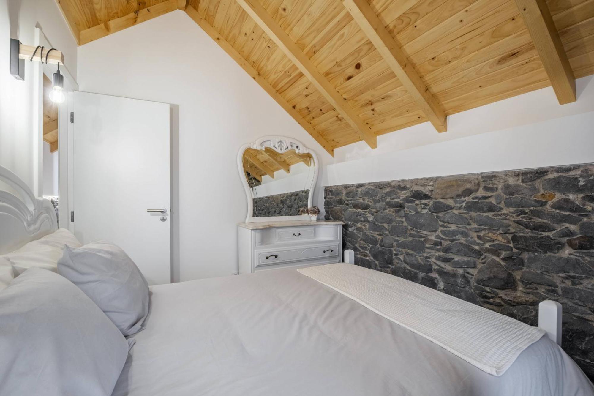 הוילה פורטו מוניז Mountain Retreat By Madeira Sun Travel מראה חיצוני תמונה