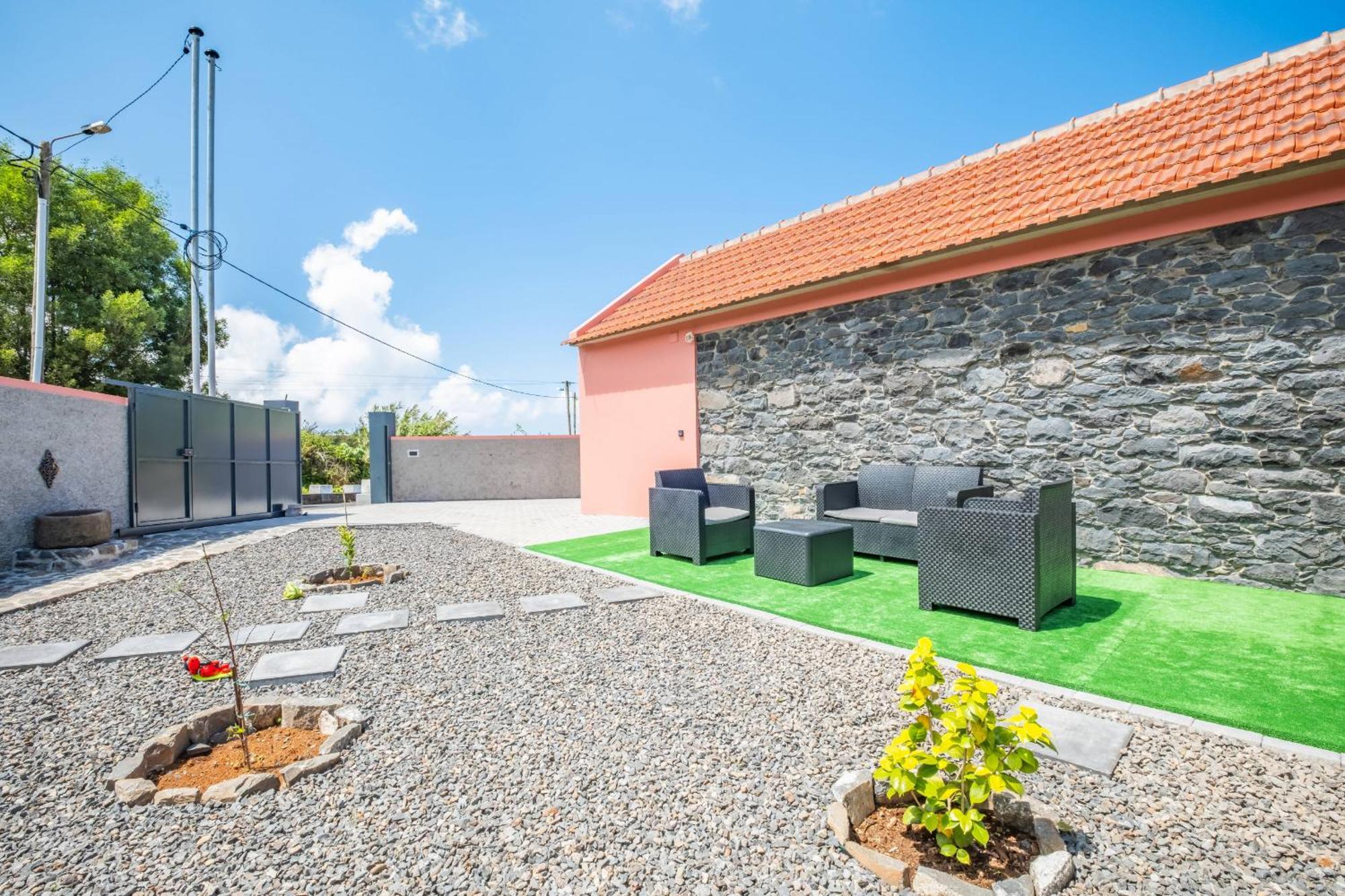 הוילה פורטו מוניז Mountain Retreat By Madeira Sun Travel מראה חיצוני תמונה